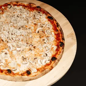 Pizza aux champignons
