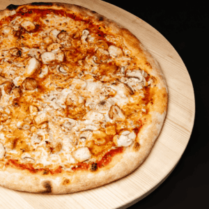 Pizza Pizzaiolo avec poulet, champignons et sauce mexicaine
